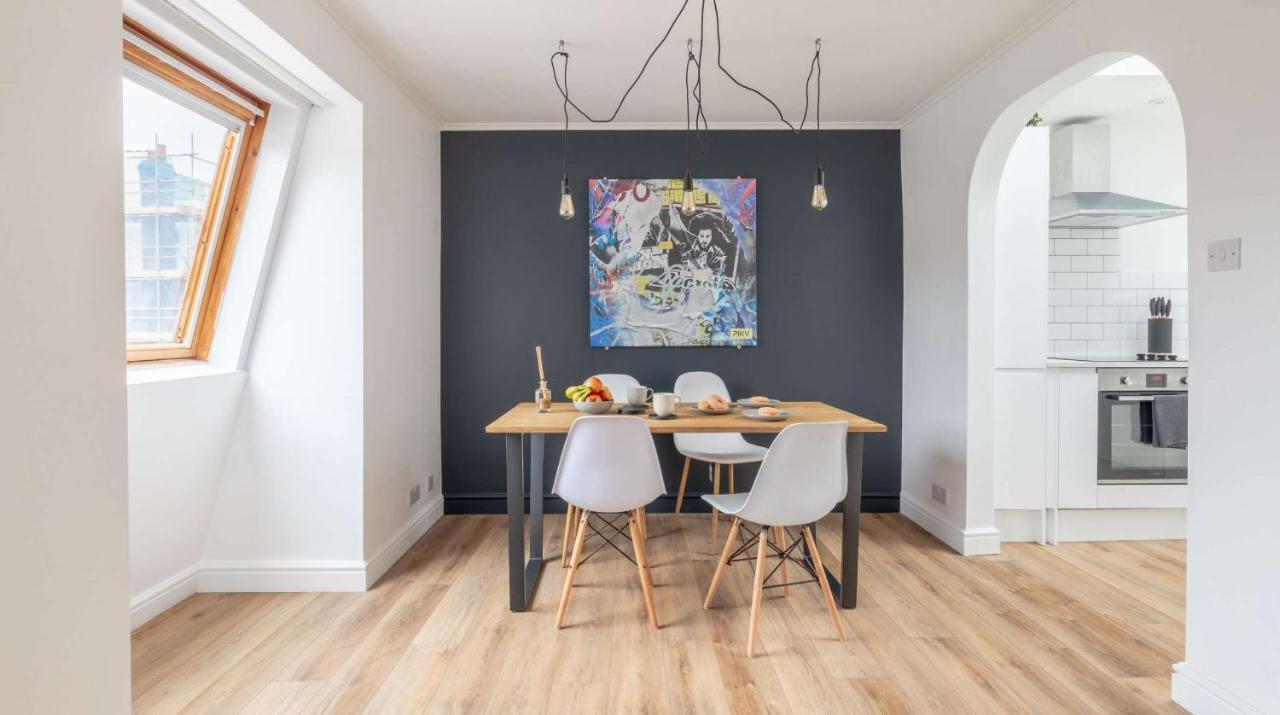 Apartment One Bed Floor, Brand New, Old Town *